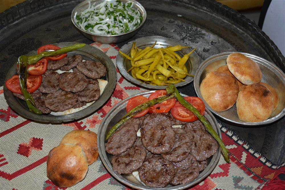 Sivas Köftesi.JPG Sivas Köftesi.JPG