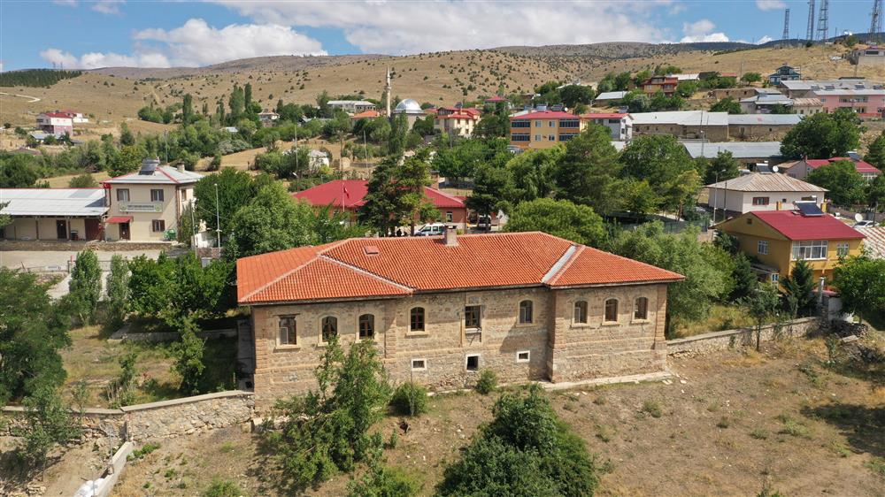 Gölova - Taş Mektep (3).JPG