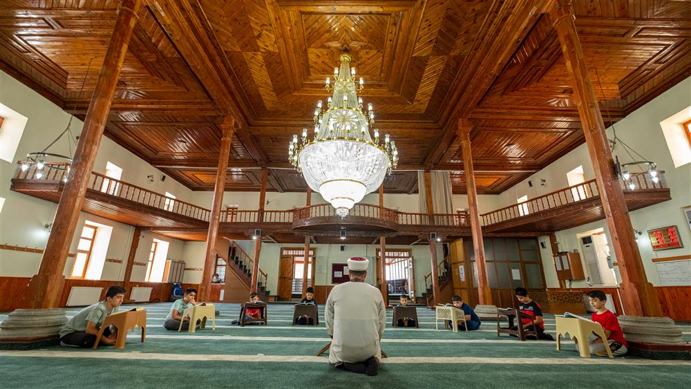 Suşehri - Bal Hatun Camii (6).jpg