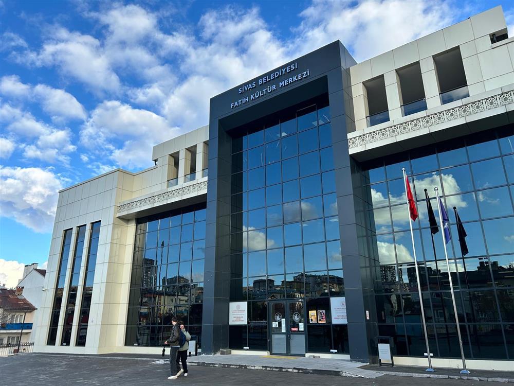 Atatürk Çocuk Kütüphanesi 1.jpeg